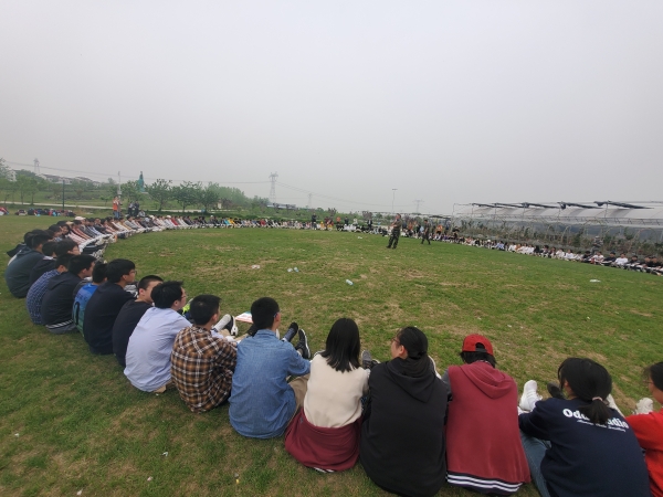 拓展1.jpg