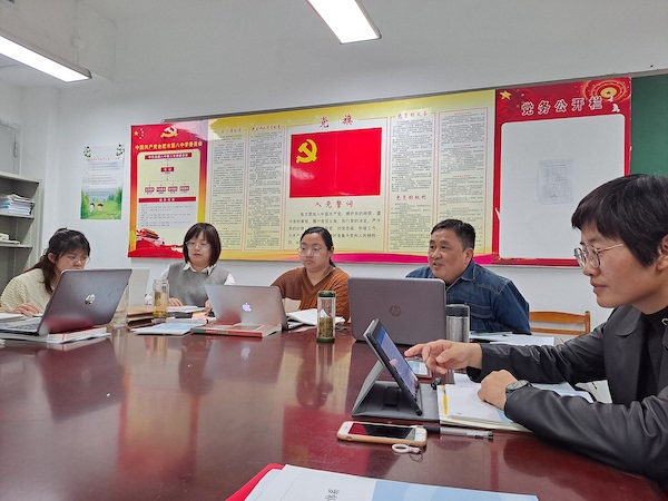 唐素文.jpg