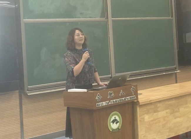 张媛媛_副本.jpg