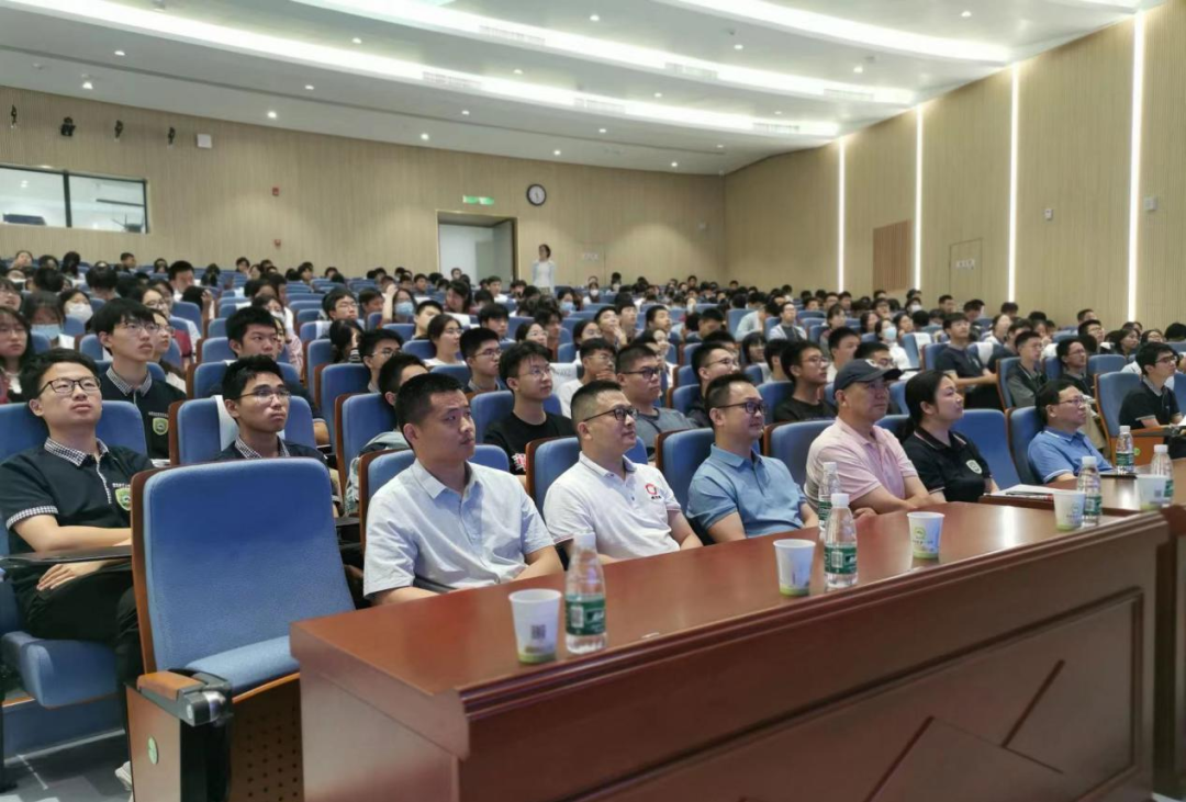 科学讲堂4.png