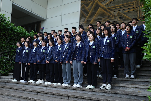 学校合照.jpg