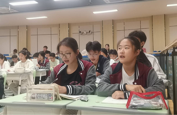 图2学生上课表现.png