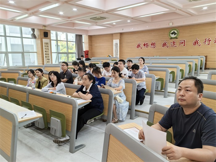 全体照片.jpg